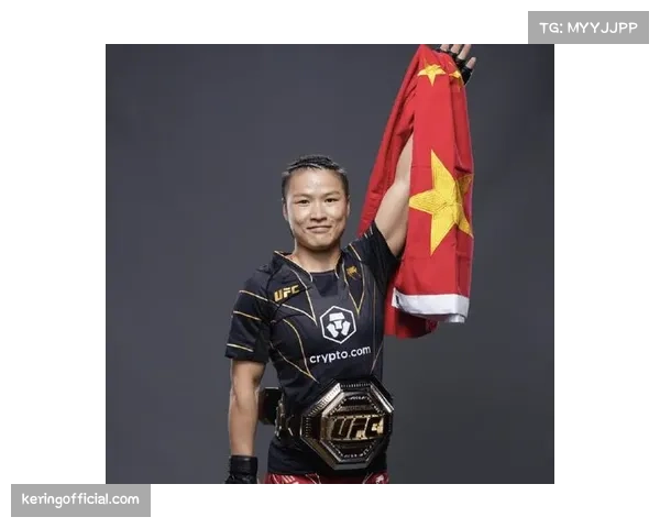 张伟丽无弱点进化 防摔与地面控制能力获显著提升